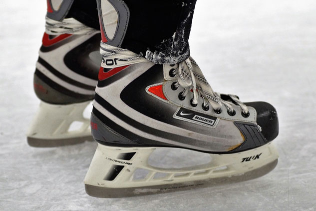 ice skates - Hockey Prep: What Sort of Equipment Is Needed for Ice Hockey Players?